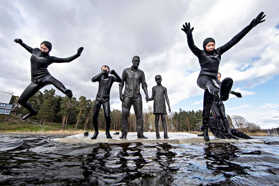 Nå kan du oppleve de verdenskjente undervannskulpturene til Jason DeCaires Taylor i Sandvika
